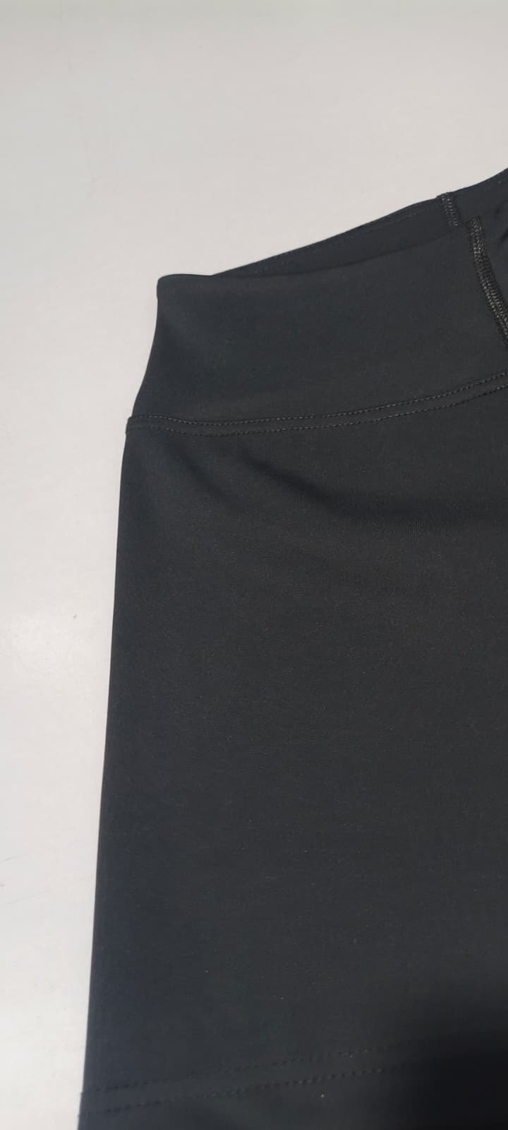 Fine Elements Fitted Shorts